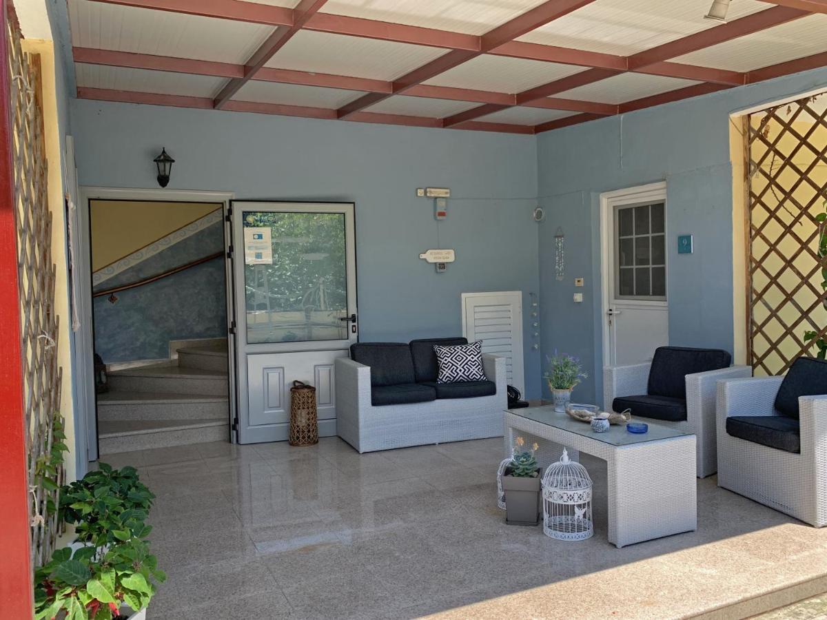 Akrotiri Rooms Agiokampos  Exterior foto