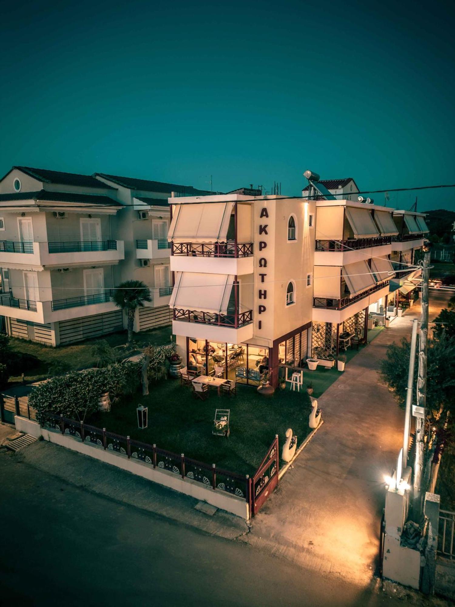 Akrotiri Rooms Agiokampos  Exterior foto
