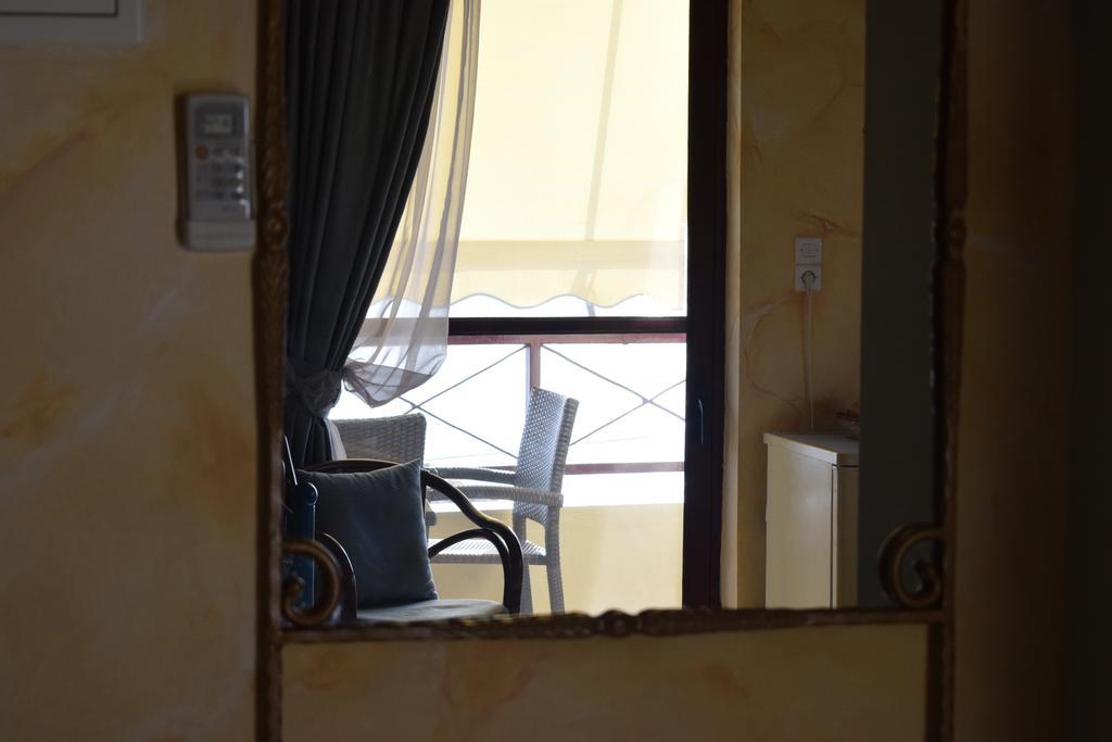 Akrotiri Rooms Agiokampos  Exterior foto